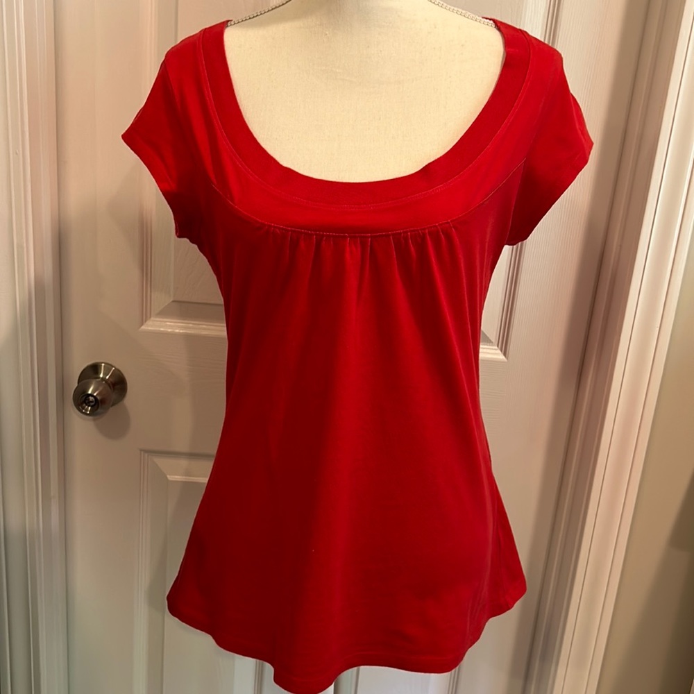 Banana Republic size small red top